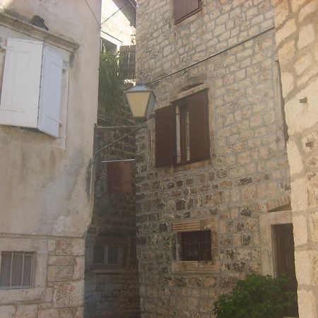 Rooms Roso Trogir Exterior photo